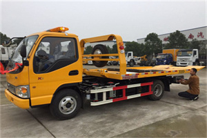 东乌珠穆沁旗哪里有拖车服务