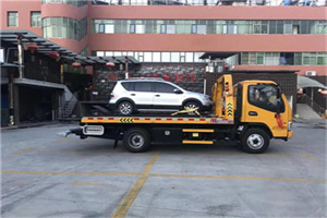 东乌珠穆沁旗汽车紧急补胎换胎救援